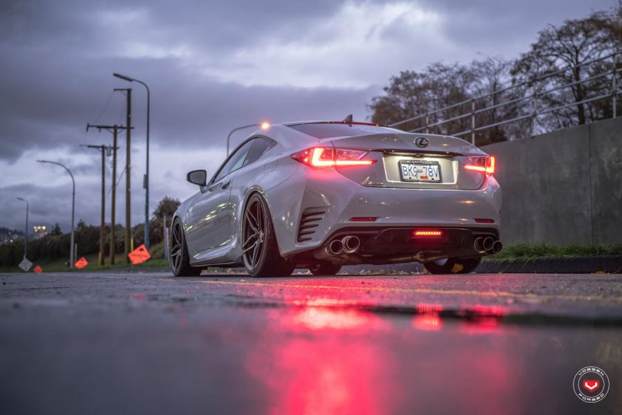  Lexus RC F on Vossen Wheels (HC-2) 2017 года  (фото 11 из 12)